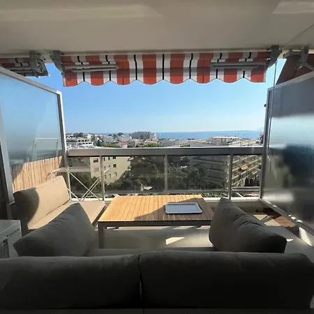 Apartment De Charme, 2p, Terrasse, Vue Mer, Clim, Garage *